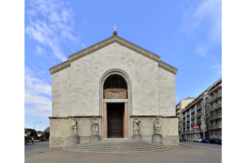 Tempio Ossario di Udine, facciata