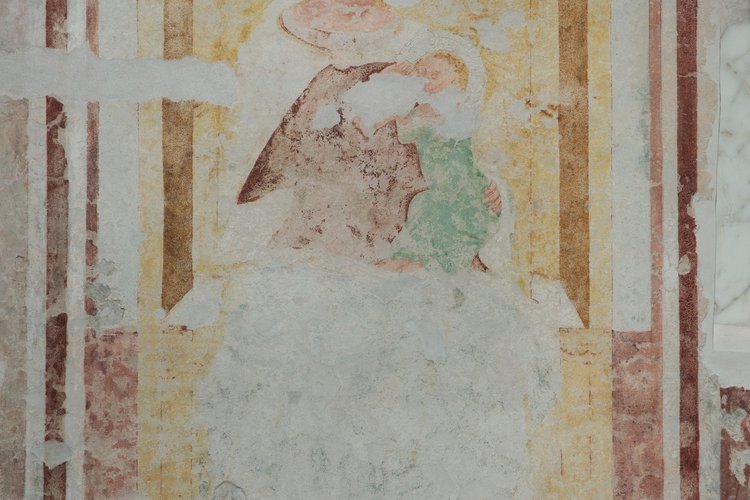 Aiuto del "Maestro di Versutta", Madonna col Bambino, ca. 1355 - 1360 (facciata esterna sud)