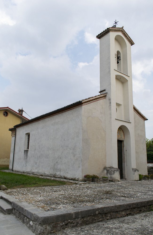 Chiesa di Sant'Andrea, Gris