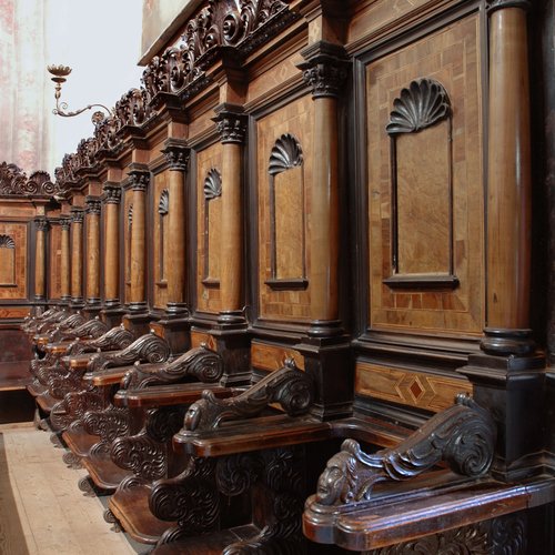 Chiesa della Beata Vergine del Carmine, coro ligneo, particolare, sec. XVIII