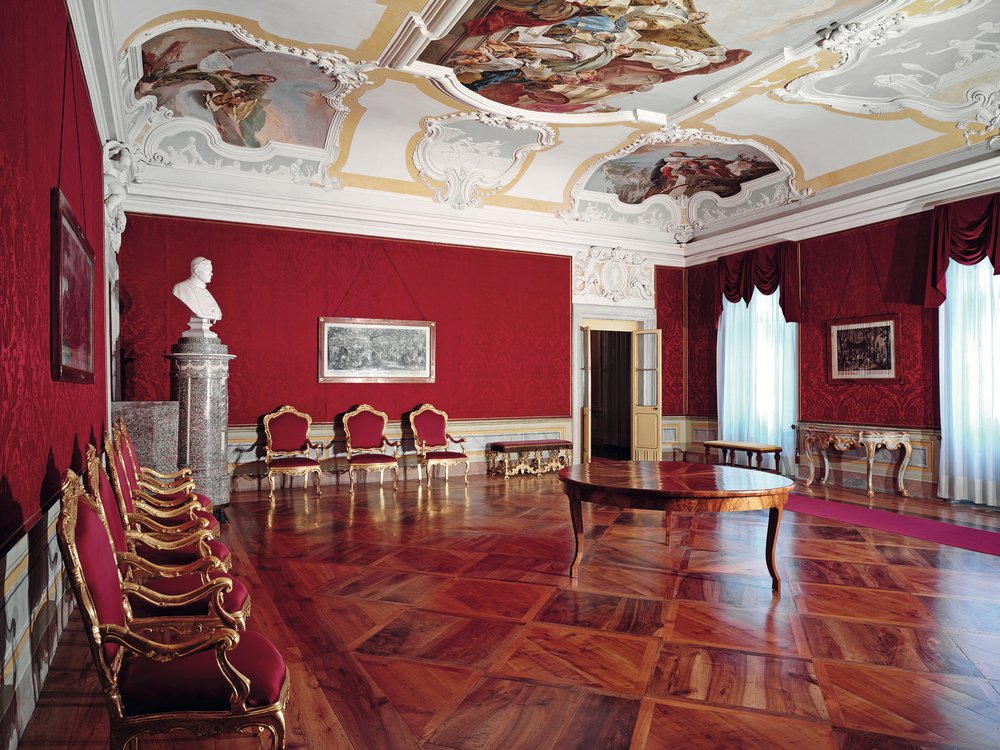 Veduta della Sala Rossa, Palazzo Patriarcale, Udine