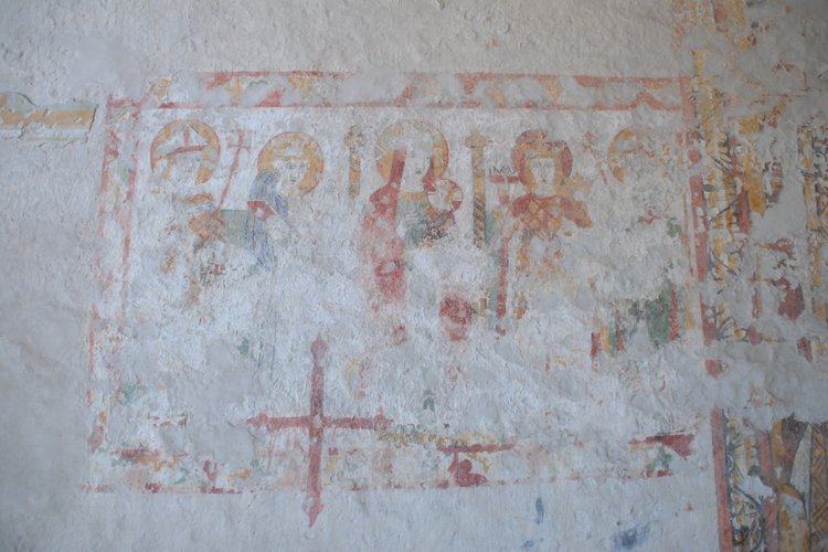 Chiesa di San Martino, Affreschi con Madonna con Bambino, sec XIII, Terzo d’Aquileia