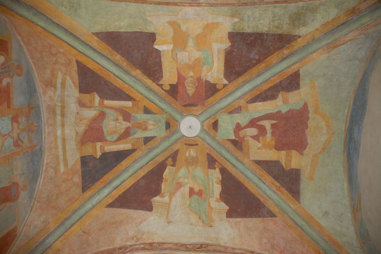 Chiesa di San Martino, volta a crociera con affreschi de I Dottori della chiesa: Agostino, Girolamo, Ambrogio e Gregorio, Terzo d’Aquileia