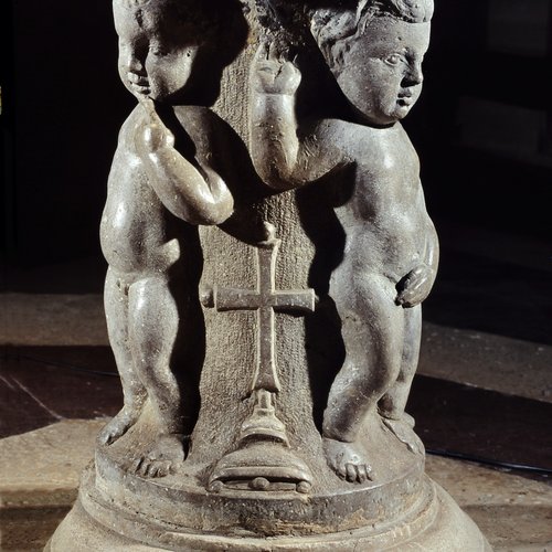 Duomo Mortegliano, Fonte battesimale, 1571