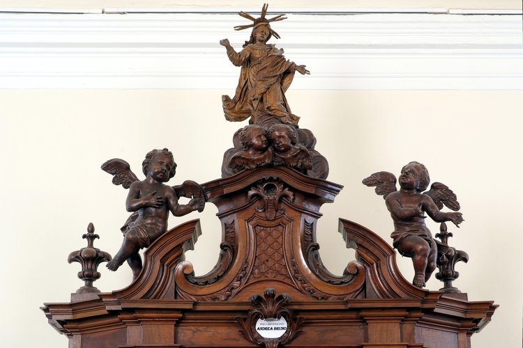 Mattia Deganutti, Armadio in noce nella seconda sacrestia, 1749-1751, particolare