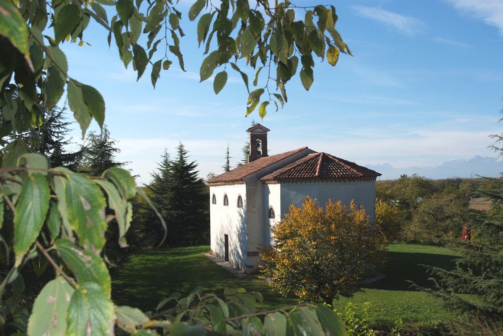 Chiesetta campestre di San Leonardo, Variano