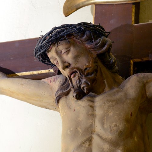 Crocifisso del XVII secolo, cappella di sinistra, particolare