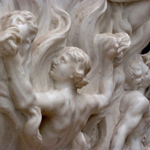 G. Torretti, Altare della Madonna del Carmelo tra angeli in volo e le anime del Purgatorio sottostanti, gruppo scultoreo in  marmi policromi, sec. XVIII