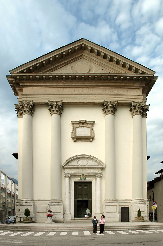 Duomo d San Martino, facciata