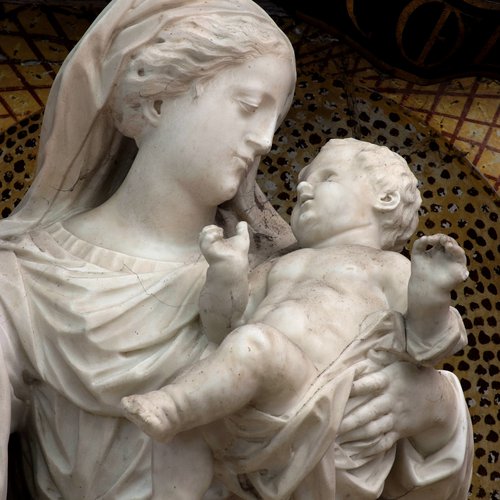 La Madonna con il Bambino, particolare dell'Altare del Carmelo