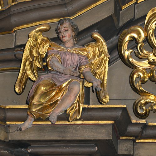 Altare maggiore, angelo orante