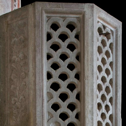 Duomo di Spilimbergo, ambone con angelo reggimensola, particolare, Giovanni Antonio Pilacorte, 1487