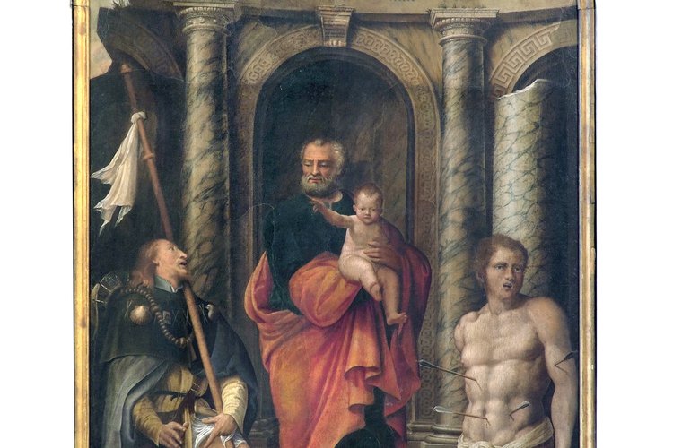 Altare di San Giuseppe, pala attribuita a Sebastiano Secante, San Giuseppe che tiene in braccio Gesù Bambino, tra i Santi Rocco e Sebastiano, sec XVI