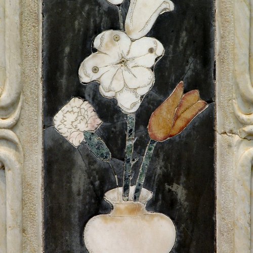 Paliotto marmoreo dell'altare di Sant'Antonio Abate, particolare, pieve di San Lorenzo in Monte di Buja