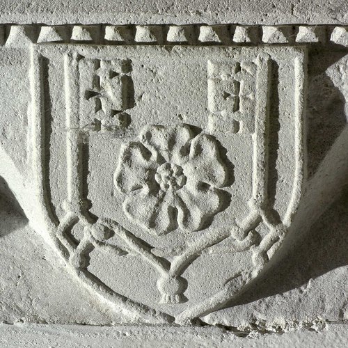 Stemma nella Sala del Capitolo (ora logo della Fondazione Abbazia di Rosazzo), sec. XV