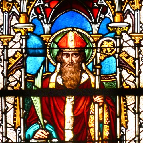 Vetrata del presbiterio con il vescovo Massimiliano, 1887