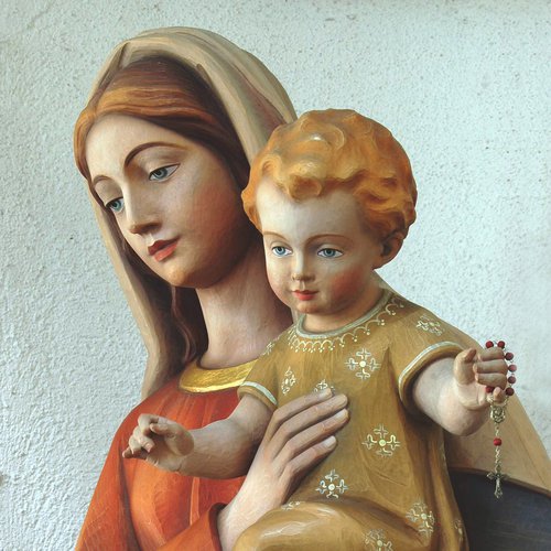 Madonna con Bambino, sec. XX. Chiesa del Cristo Redentore