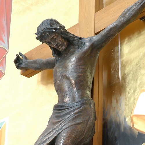 Max Piccini Cristo Crocifisso, chiesa nuova di San Michele, Cervignano