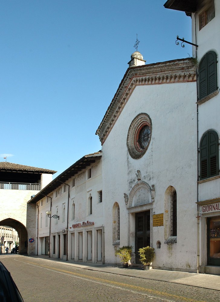 Facciata della Chiesa dei Battuti a San Vito al Tagliamento