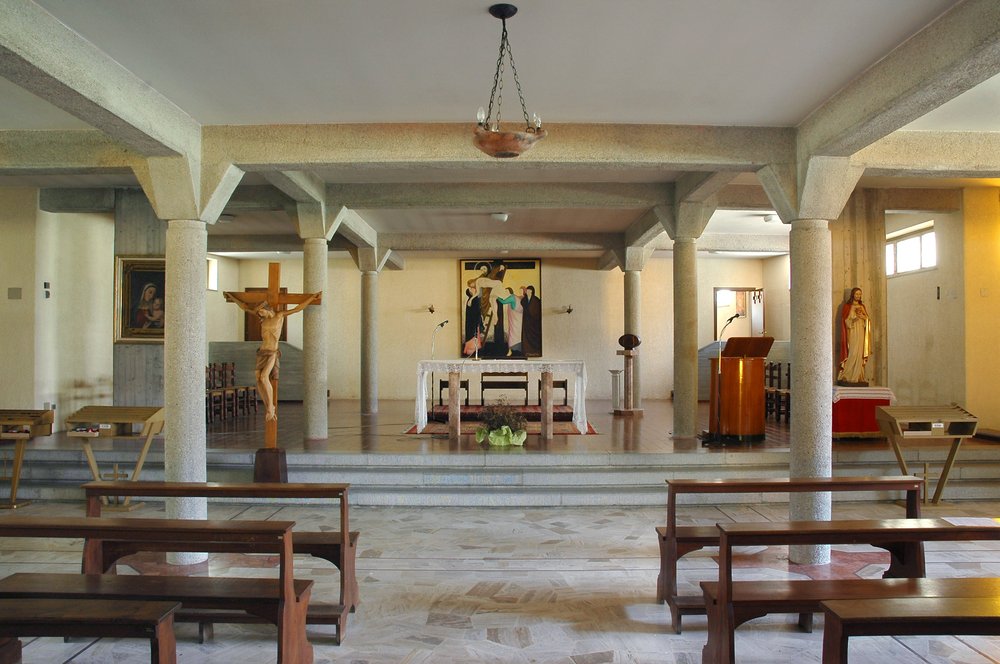 Interno della cripta. Chiesa del Cristo Redentore
