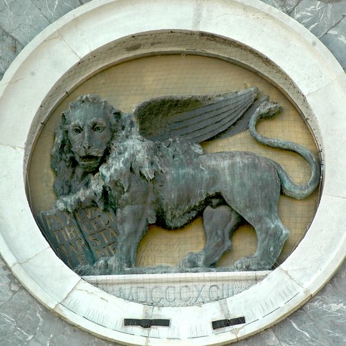 Ferdinando Busetti, Leone marciano, 1893-1894 (occhio del timpano)