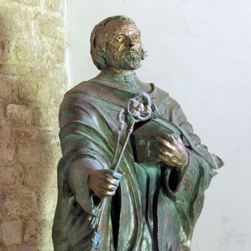 Fiorenzo Bacci, statua in bronzo di San Pietro