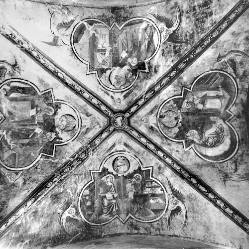 Duomo di Spilimbergo, cappella maggiore, Trinità, Madonna con il Bambino, Cristo con il Vangelo, Cristo benedicente, evangelisti e dottori della Chiesa (affreschi della volta come apparivano nel 1926), Spilimbergo, Archivio Parrocchiale